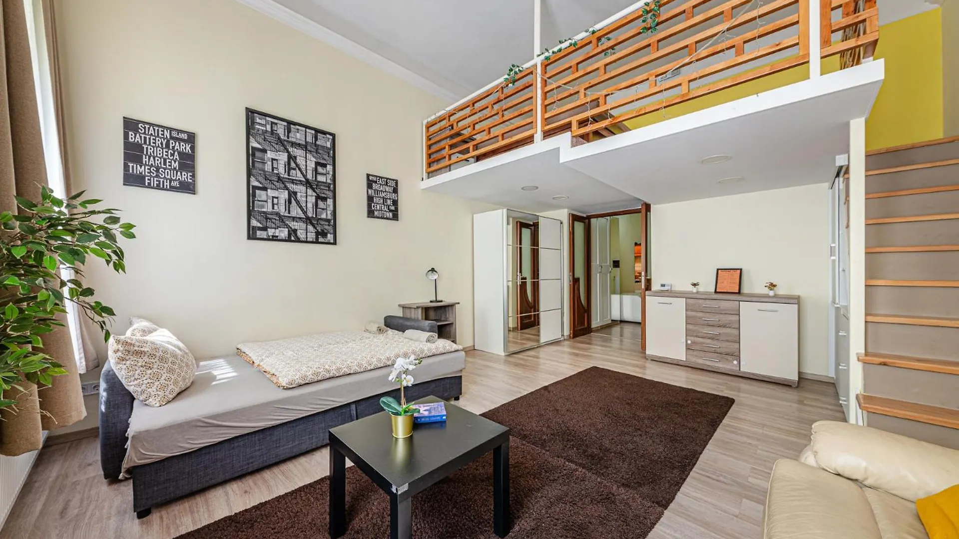 Krisztina Buda Castle Retreat - Near Chain Bridge Budapest Apartment