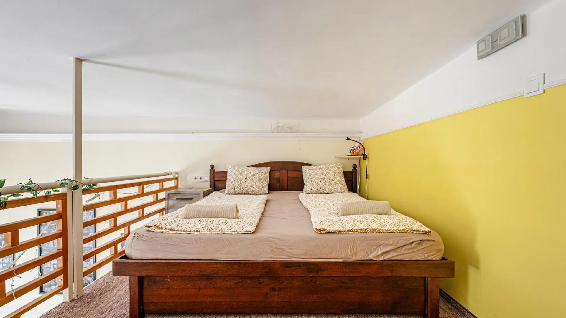 Krisztina Buda Castle Retreat - Near Chain Bridge Budapest Apartment